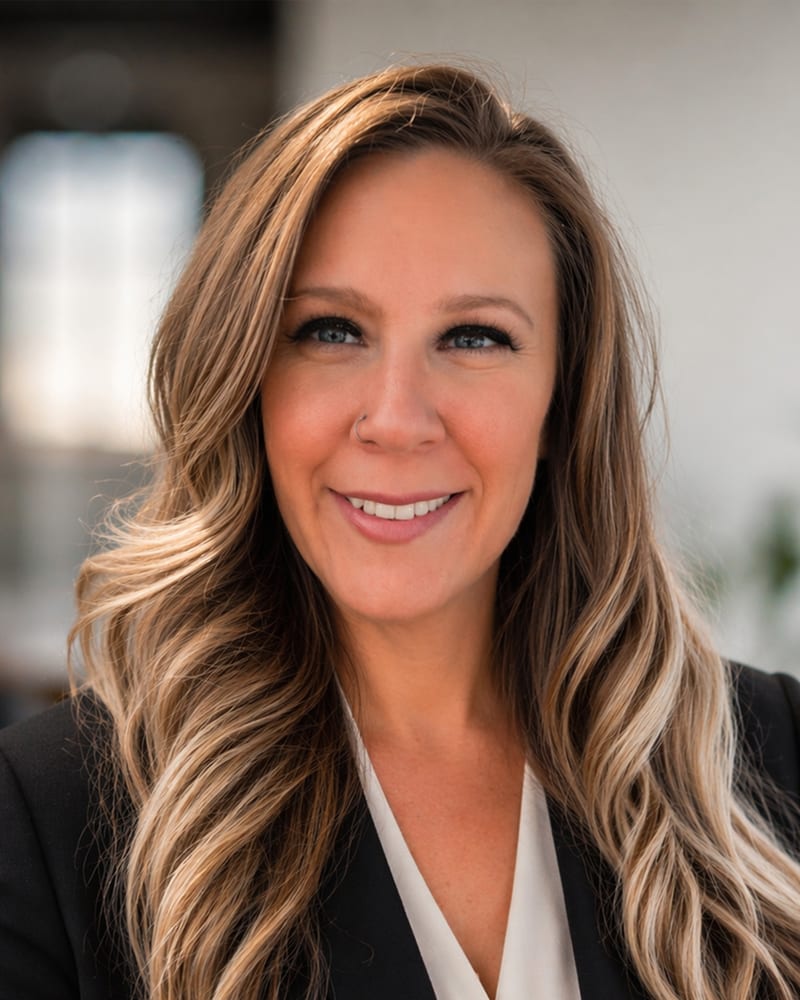 Portrait of Amy Baisden